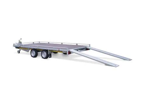 Fahrzeugtransporter von Monschein Anhänger