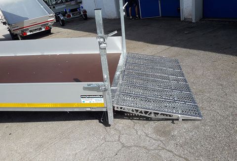 Maschinentransporter von Monschein Anhänger – Ansicht 5