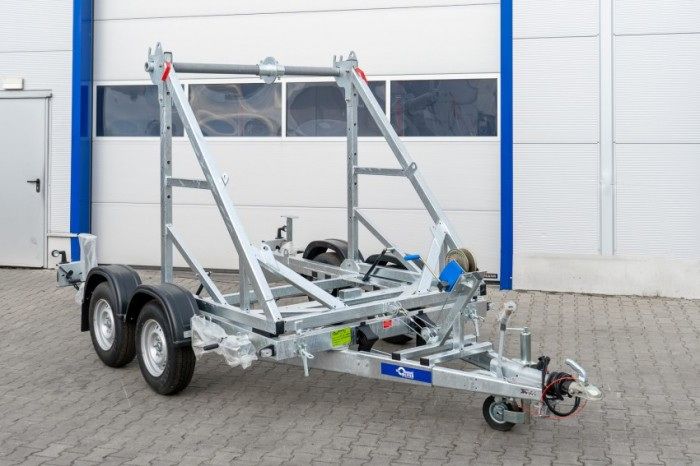 BLYSS Kabeltrommeltransporter 2700 kg, unbeladen mit hochgestelltem Traggestell